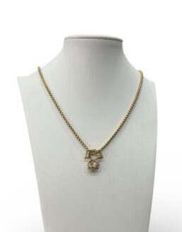 Collana con ciondolo